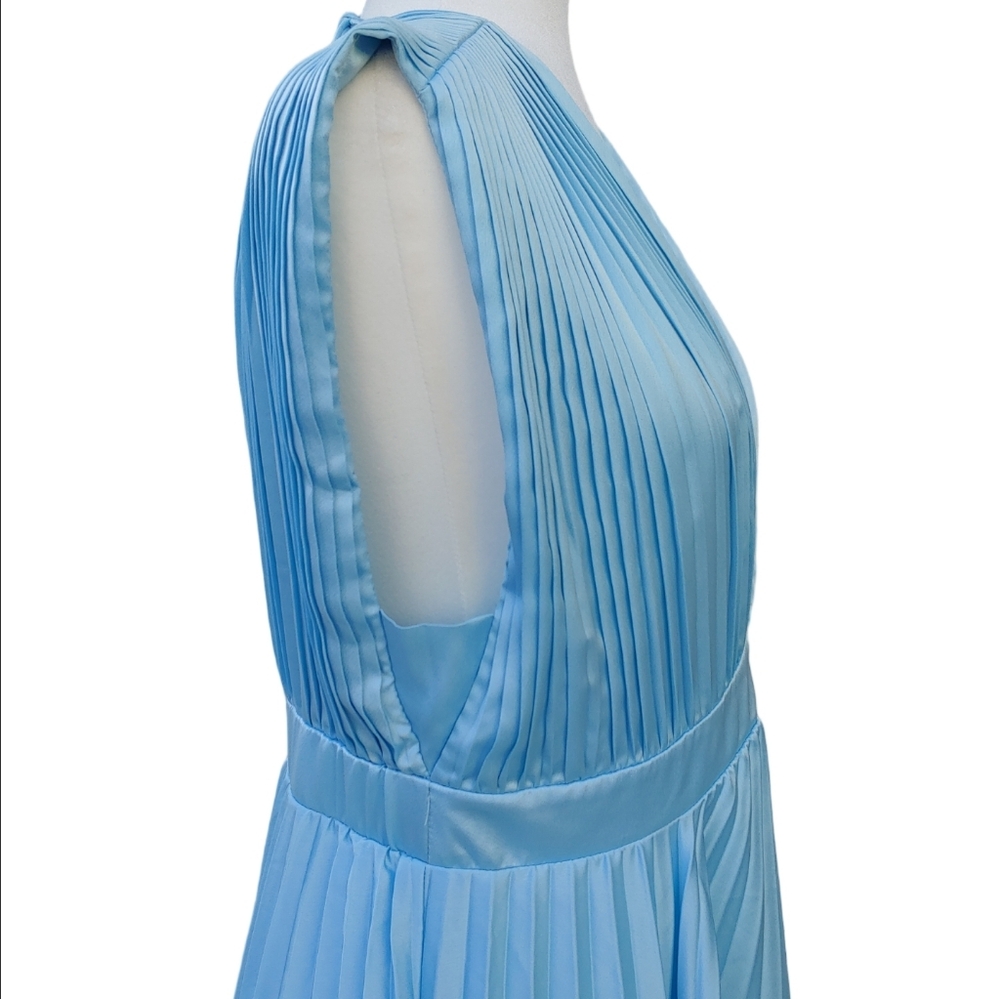 Abercrombie & Fitch Plunge Satin Pleated Formal Dress Sky Blue Women's Large NWT - Picture 13 of 17